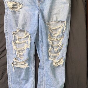 American Eagle Outfitters Light Blue Distressed Boyfriend Jeans